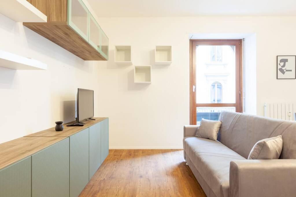 Lazzi - A.C. - Wi-Fi - Flexyrent Apartment Milan Luaran gambar