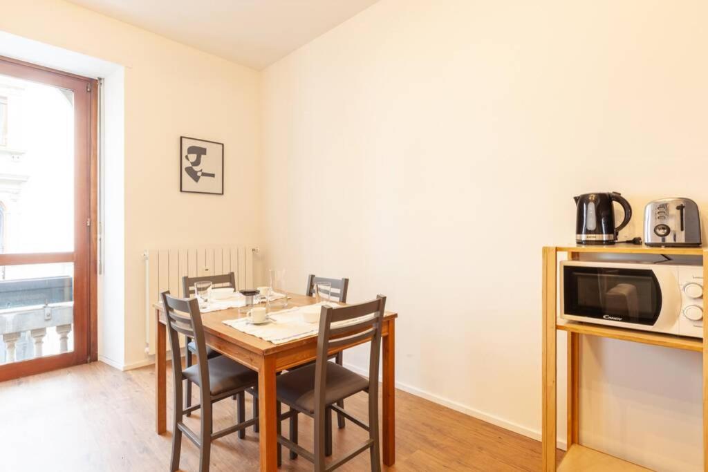 Lazzi - A.C. - Wi-Fi - Flexyrent Apartment Milan Luaran gambar