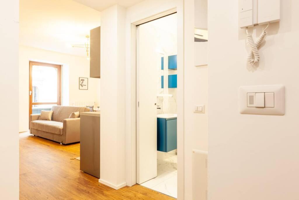 Lazzi - A.C. - Wi-Fi - Flexyrent Apartment Milan Luaran gambar